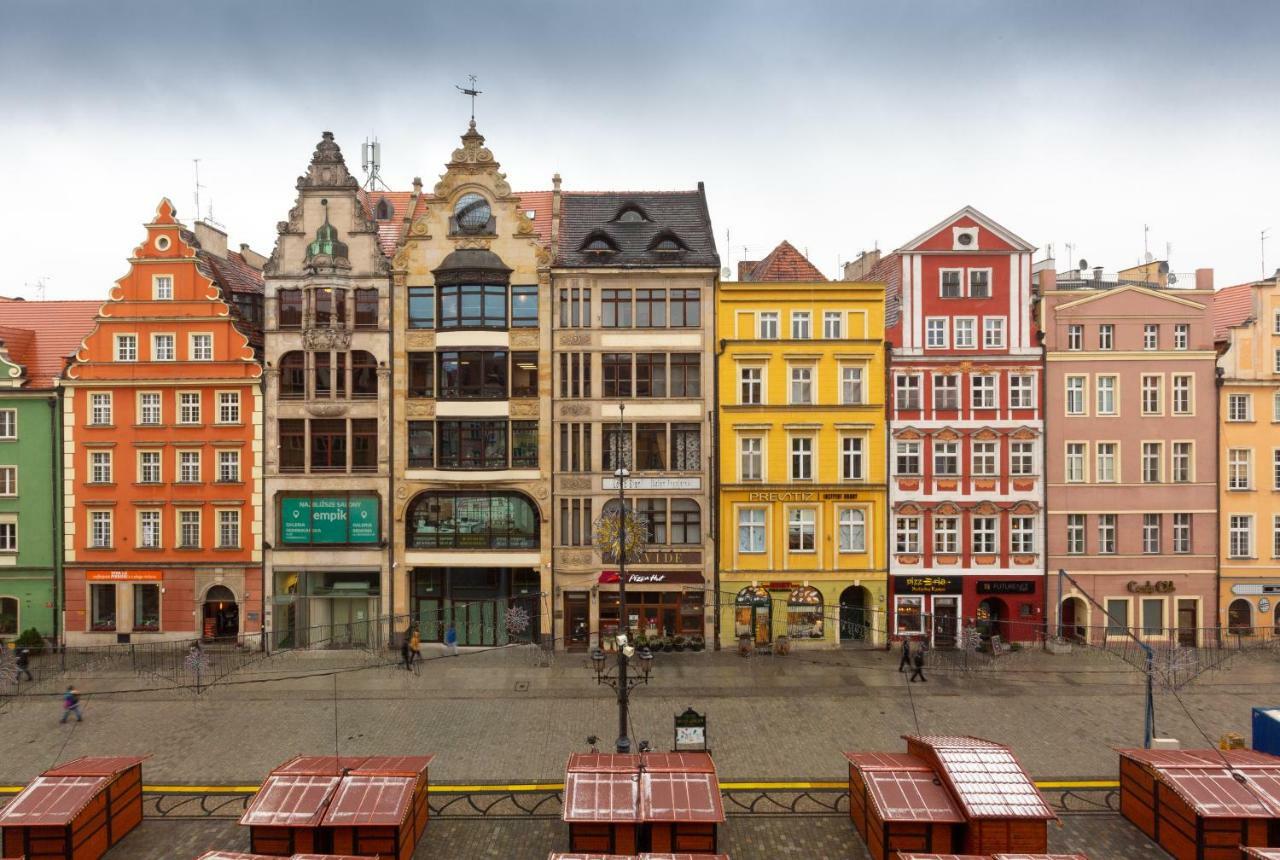 Lipstick House Rynek Apartment Wroclaw Exterior photo