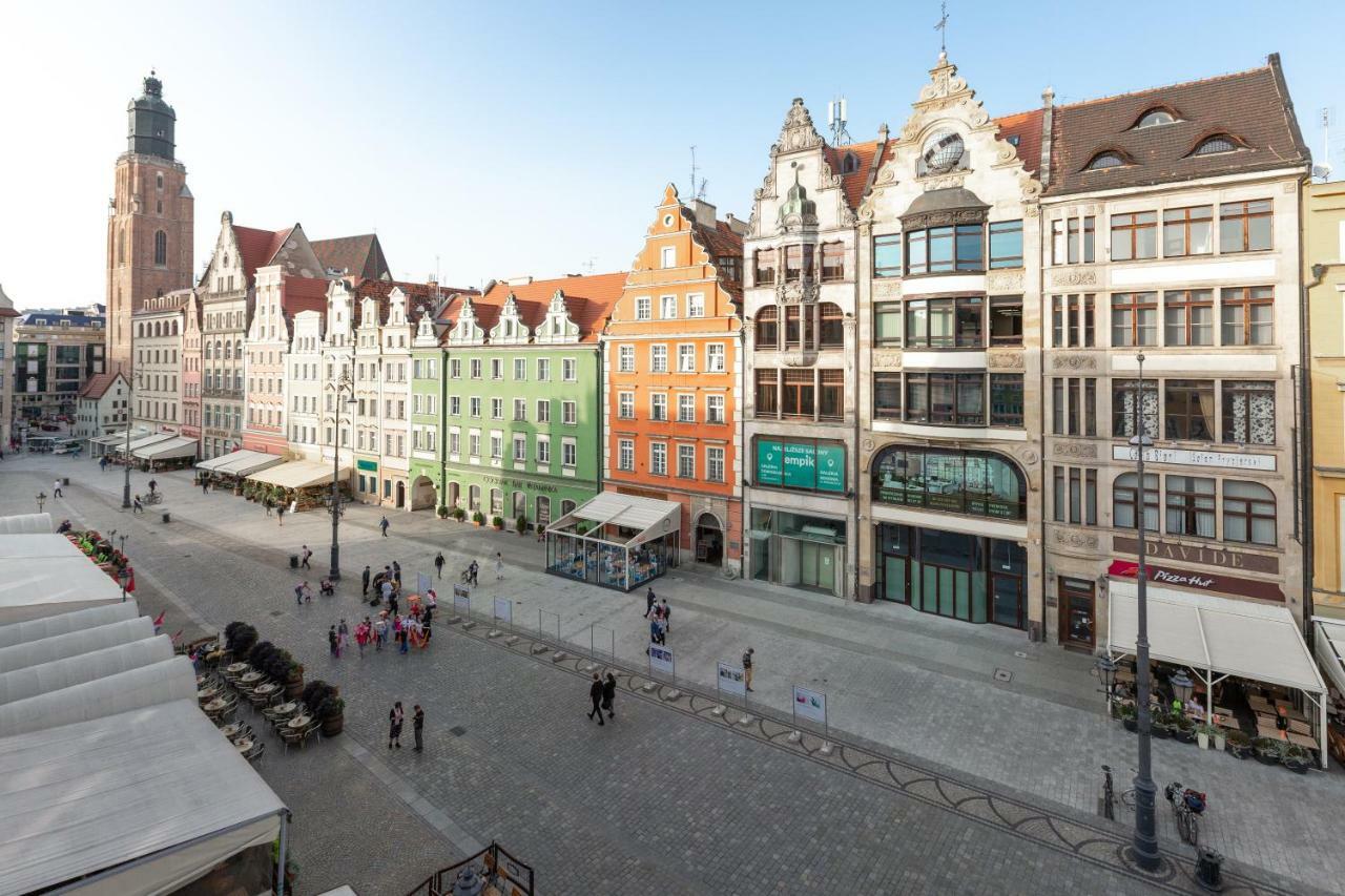 Lipstick House Rynek Apartment Wroclaw Exterior photo